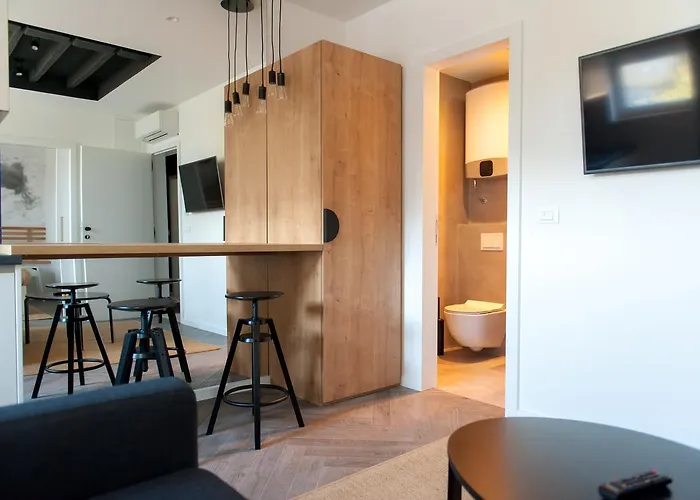 Domus Romana Lux Задар